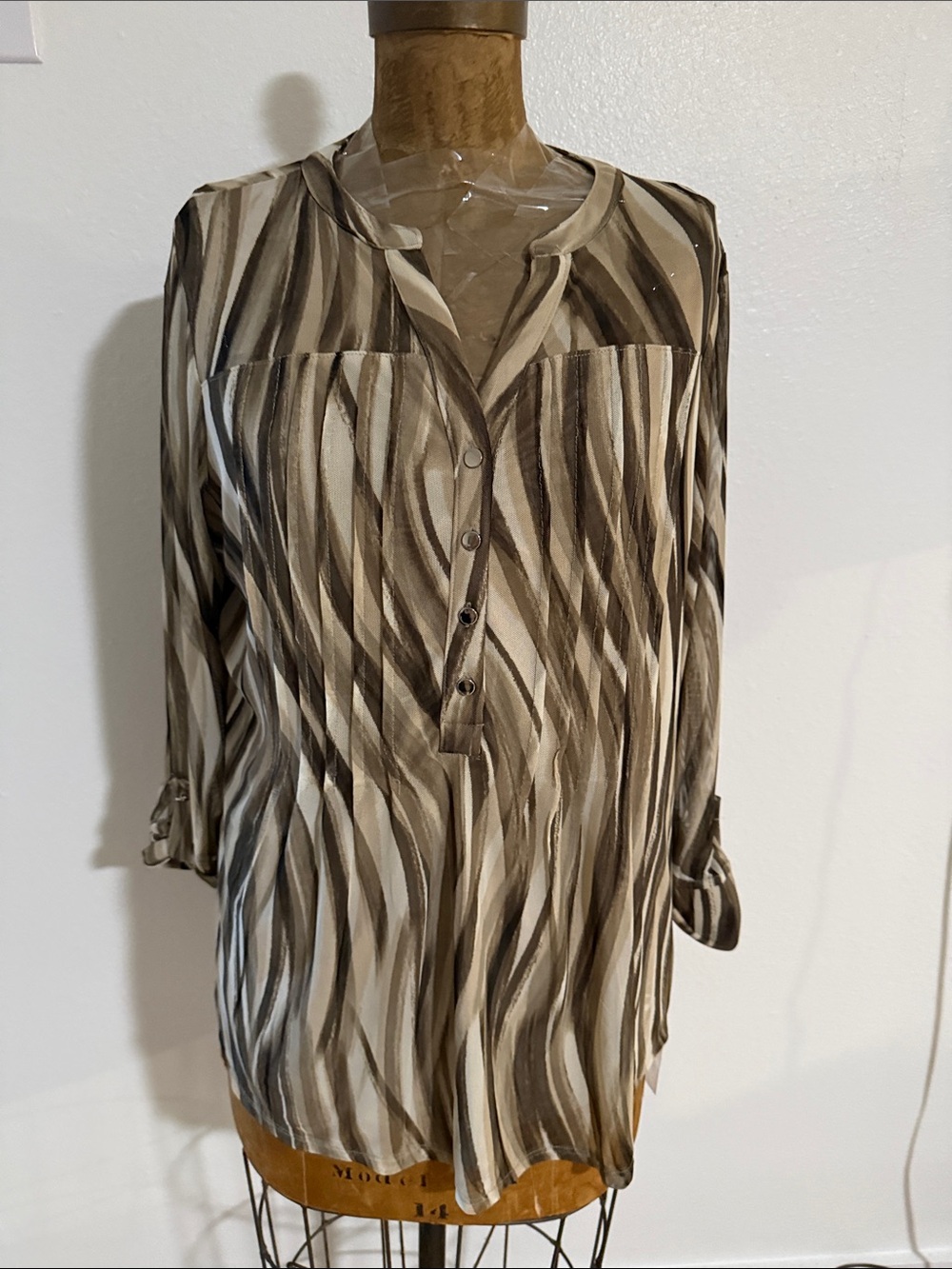 NWT Women's Ava & Grace Striped V-Neck Button Tunic - Brown & Cream Size 1X